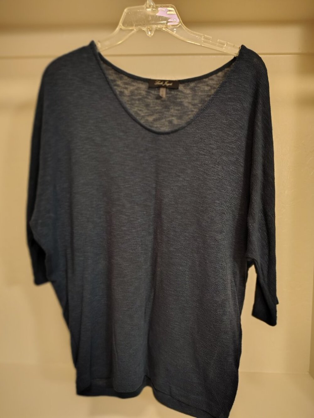 dark blue relaxed-fit, V-neck batwing-sleeve knit top